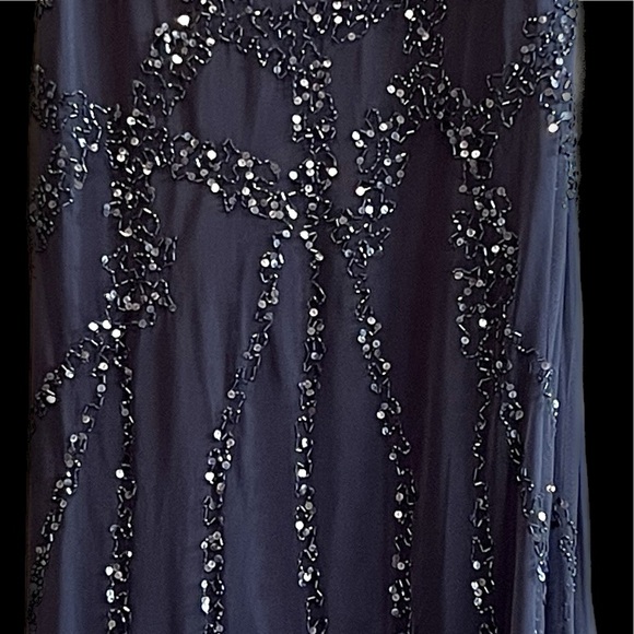 Adrianna Papell Size 10 Beaded Sleeveless Formal Gown w/ Sheer Overlay. Unique - Picture 4 of 11